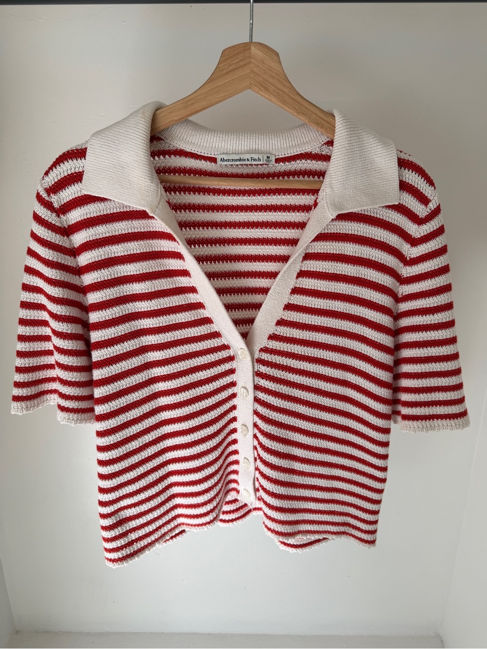 Abercrombie & Fitch Red and White Striped Short-Sleeve Polo Cardigan Medium